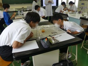 赤穂市有年中学実験教室_野菜ジュース２