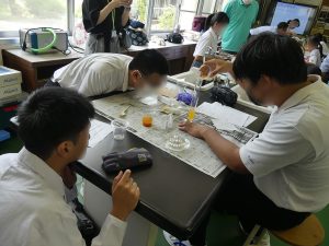 赤穂市有年中学実験教室_オレンジ2